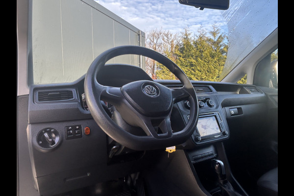 Volkswagen Caddy 1.4 TSI 126 PK / DSG AUTOMAAT / L1H1 / 1e EIG. / TREKHAAK / IMPERIAAL / AIRCO / CRUISE / NAVI / APPLE CARPLAY