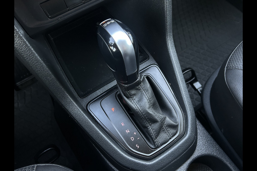 Volkswagen Caddy 1.4 TSI 126 PK / DSG AUTOMAAT / L1H1 / 1e EIG. / TREKHAAK / IMPERIAAL / AIRCO / CRUISE / NAVI / APPLE CARPLAY