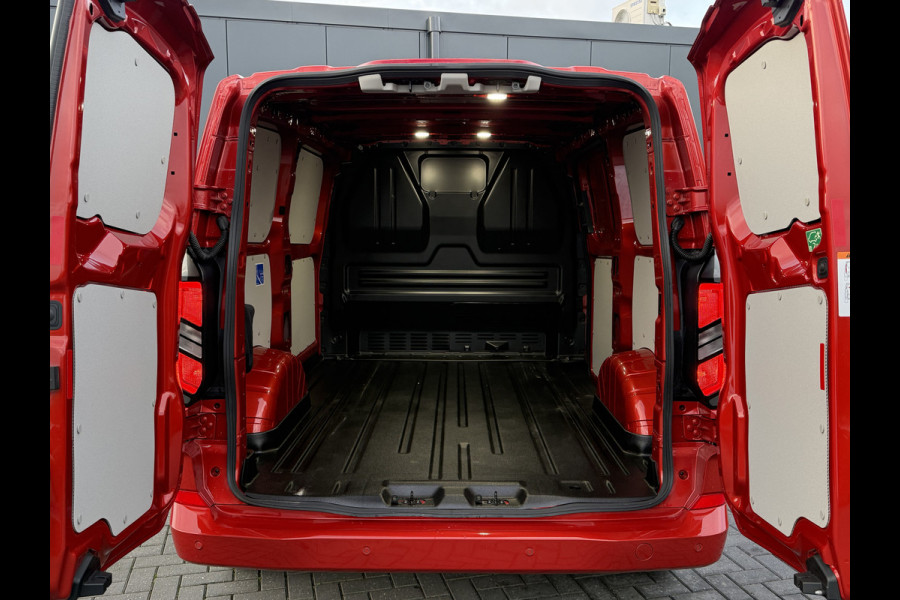 Ford Transit Custom 300 2.0 TDCI 150 PK / LIMITED / L1H1 / ADAPTIVE CRUISE / **FABRIEKSGARANTIE** /CAMERA / AIRCO / BLINDSPOT / LANE ASSIST / 3-ZITS