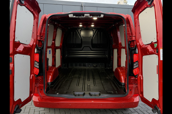 Ford Transit Custom 300 2.0 TDCI 150 PK / LIMITED / L1H1 / ADAPTIVE CRUISE / **FABRIEKSGARANTIE** /CAMERA / AIRCO / BLINDSPOT / LANE ASSIST / 3-ZITS