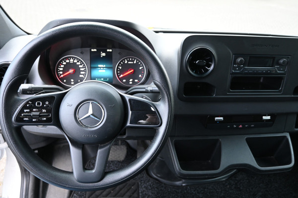 Mercedes-Benz Sprinter 515 CDI L3 Bakwagen met laadklep Dhollandia klep, Camera