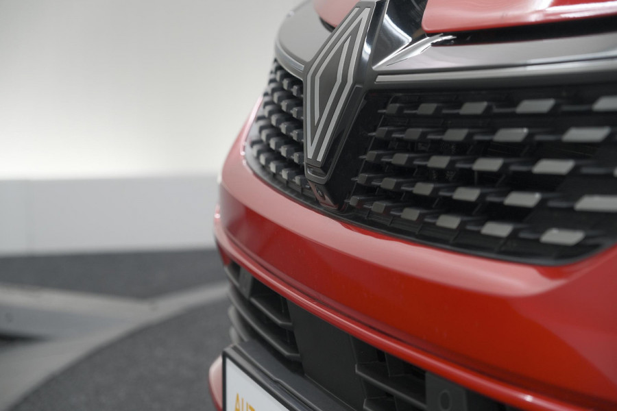 Renault Clio TCe 90 GPF techno | 360 Camera | Adaptieve Cruise Control | Navigatie | 9.3 Inch Groot Scherm