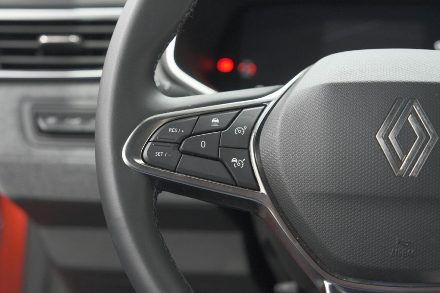 Renault Clio TCe 90 GPF techno | 360 Camera | Adaptieve Cruise Control | Navigatie | 9.3 Inch Groot Scherm