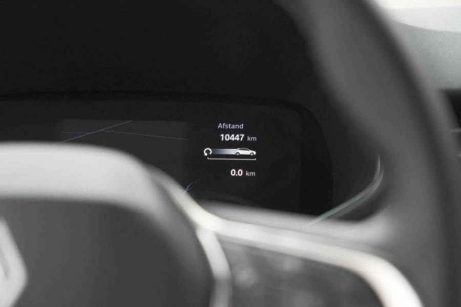 Renault Clio TCe 90 GPF techno | 360 Camera | Adaptieve Cruise Control | Navigatie | 9.3 Inch Groot Scherm