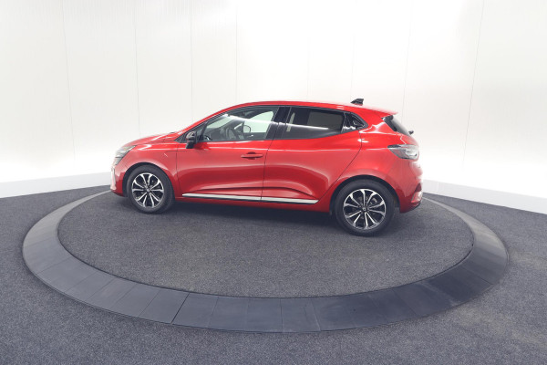 Renault Clio TCe 90 GPF techno | 360 Camera | Adaptieve Cruise Control | Navigatie | 9.3 Inch Groot Scherm