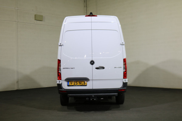 Mercedes-Benz Sprinter 317 CDI L2 H2 Automaat Airco Navigatie 360 Camera 3.5T Trekhaak