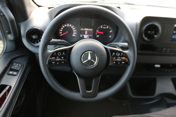 Mercedes-Benz Sprinter 317 CDI L2 H2 Automaat Airco Navigatie 360 Camera 3.5T Trekhaak