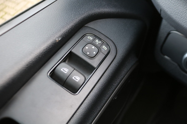 Mercedes-Benz Sprinter 317 CDI L2 H2 Automaat Airco Navigatie 360 Camera 3.5T Trekhaak