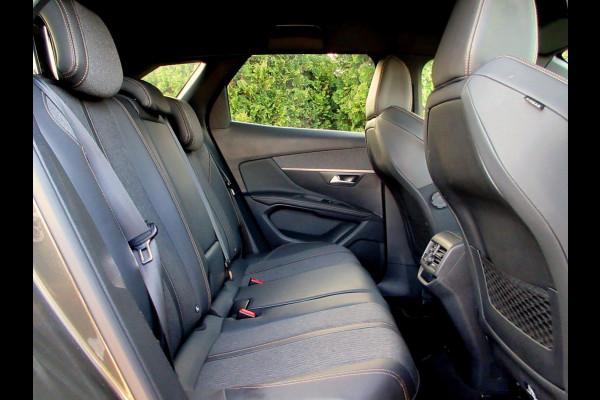 Peugeot 3008 1.2 PureTech GT Line*LED*360Cam*19 inch*