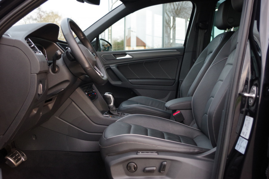 Volkswagen Tiguan 1.4 TSI eHybrid 245 PK R-Line BNS+ PHEV, Panoramadak, 360 Camera, Leder, Winterpakket, Carplay