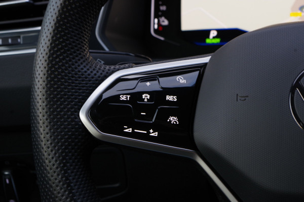 Volkswagen Tiguan 1.4 TSI eHybrid 245 PK R-Line BNS+ PHEV, Panoramadak, 360 Camera, Leder, Winterpakket, Carplay