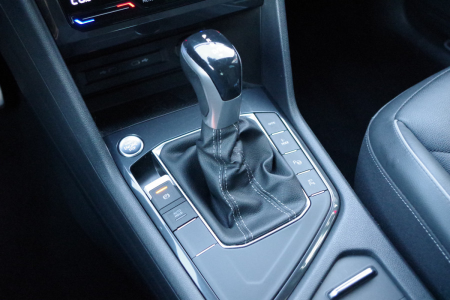 Volkswagen Tiguan 1.4 TSI eHybrid 245 PK R-Line BNS+ PHEV, Panoramadak, 360 Camera, Leder, Winterpakket, Carplay