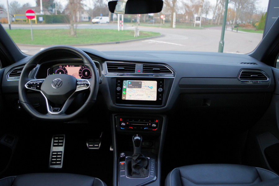 Volkswagen Tiguan 1.4 TSI eHybrid 245 PK R-Line BNS+ PHEV, Panoramadak, 360 Camera, Leder, Winterpakket, Carplay