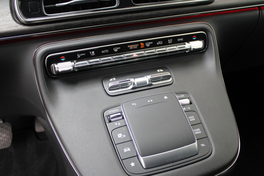 Mercedes-Benz V-Klasse 220d / Lang / DC / New Model / 2x Elec Schuifdeur / Night Pakket / Camera / NIEUWSTAAT