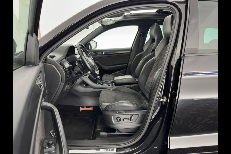 Škoda Kodiaq 1.5 TSI Sportline Business (INCL-BTW) Aut. *PANO | LEATHER-MICROFIBRE | FULL-LED | MEMORY-PACK | SPORTSEATS | SHIFT-PADDLES | ADAPTIVE-CRUISE | DIGI-COCKPIT | NAVI-FULLMAP | CANTON-AUDIO | DAB | AMBIENT-LIGHT | KEYLESS