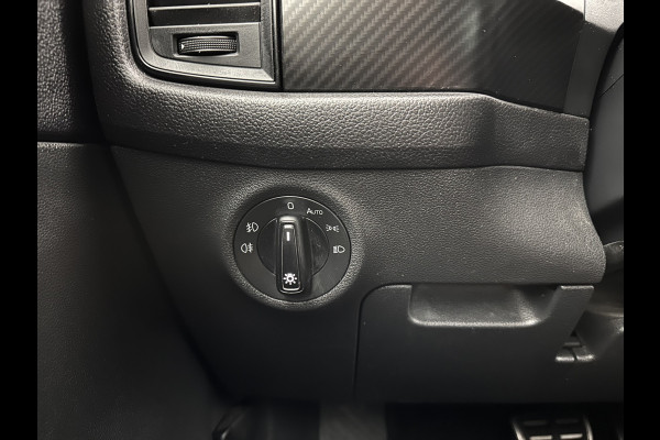 Škoda Kodiaq 1.5 TSI Sportline Business (INCL-BTW) Aut. *PANO | LEATHER-MICROFIBRE | FULL-LED | MEMORY-PACK | SPORTSEATS | SHIFT-PADDLES | ADAPTIVE-CRUISE | DIGI-COCKPIT | NAVI-FULLMAP | CANTON-AUDIO | DAB | AMBIENT-LIGHT | KEYLESS