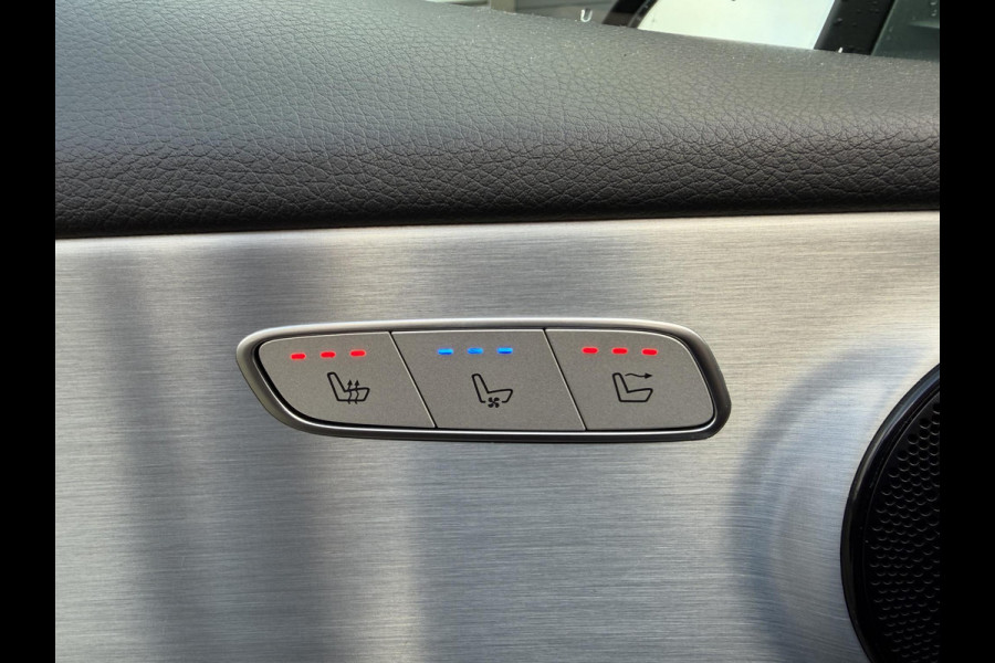 Mercedes-Benz C-Klasse 200 4matic AMG | Navigatie | Camera | Stoelkoeling & Verwarming | 19 Inch Lichtmetalen Velgen |