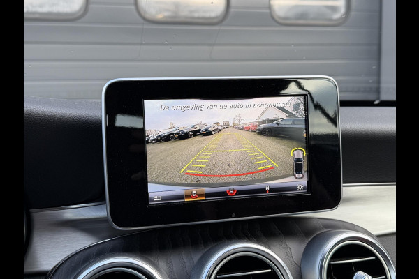 Mercedes-Benz C-Klasse 200 4matic AMG | Navigatie | Camera | Stoelkoeling & Verwarming | 19 Inch Lichtmetalen Velgen |
