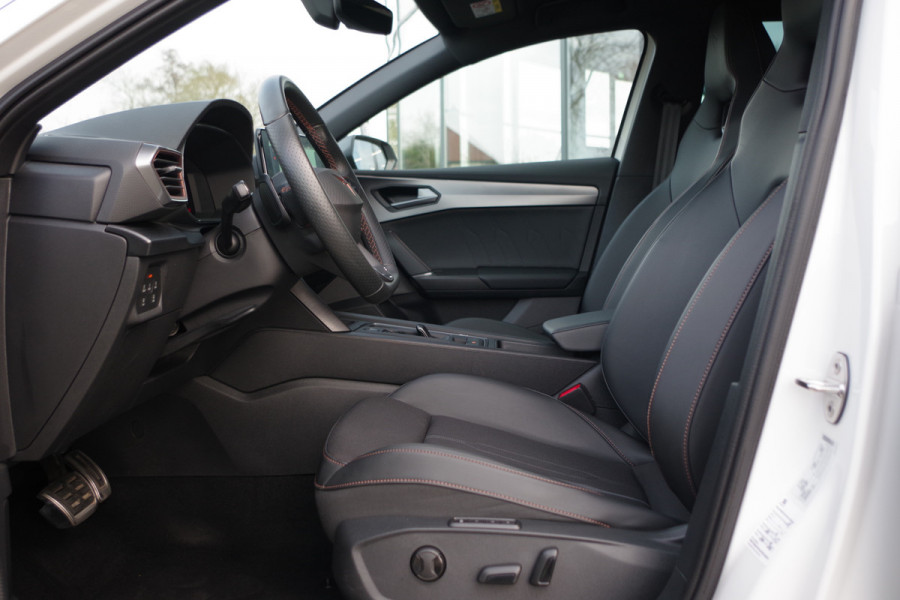 CUPRA Leon Sportstourer 1.4 e-Hybrid 245 PK VZ Adrenaline, Winterpakket, Stuur-Startknop, LED, Carplay, Memory