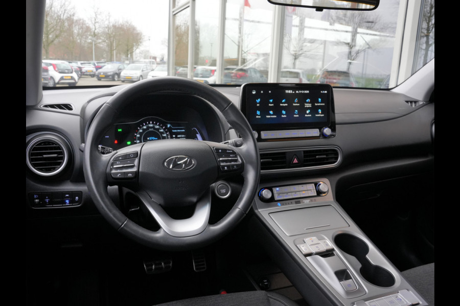 Hyundai Kona EV Comfort 64 kWh | SoH 98% | Navigatie | DAB | Adaptive Cruise