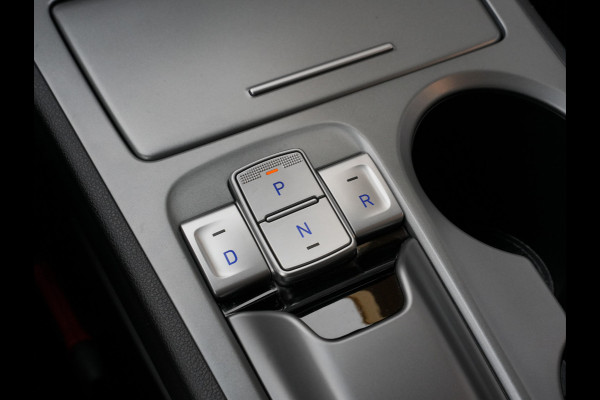 Hyundai Kona EV Comfort 64 kWh | SoH 98% | Navigatie | DAB | Adaptive Cruise