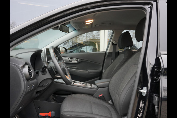 Hyundai Kona EV Comfort 64 kWh | SoH 98% | Navigatie | DAB | Adaptive Cruise