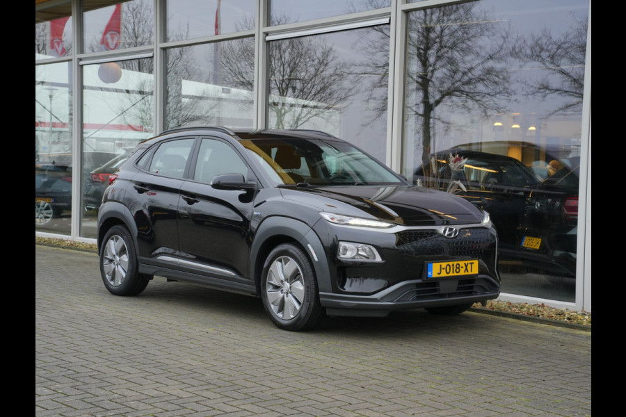 Hyundai Kona EV Comfort 64 kWh | SoH 98% | Navigatie | DAB | Adaptive Cruise