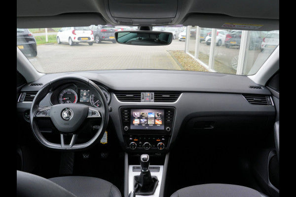 Škoda Octavia Combi 1.0 TSI Greentech Business Edition | Stoelverwarming | Climate Control | Navigatie