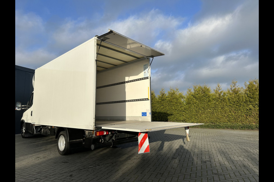 Iveco Daily 35C16H 2.3 D 157 PK / ZEER NETJES !! / HYDRAULISCHE LAADKLEP / BAKWAGEN / 73.281 KM ! / AIRCO / 3-ZITS