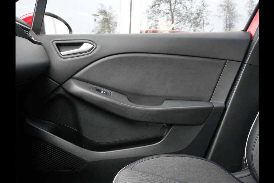 Renault Clio 1.0 TCe Intens | Navigatie | Climate Control | LED | DAB | Android/Apple Carplay