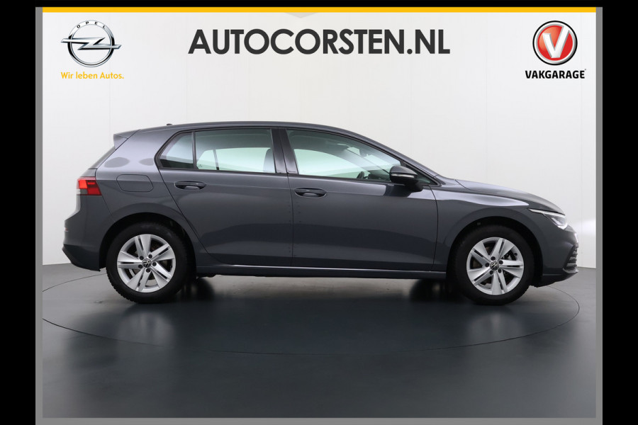 Volkswagen Golf 1.0 eTSI 111PK AUT-7 Nieuw Model Adap.Cruise Virtual Cockpit Apple Carplay Android APP-Connect Navi Ecc Pdc Life Stoel+Stuurverwarming Lmv Mirrorlink DAB Led Isofix Keyless mild hybride Complete Volkswagen Golf mild hybride!