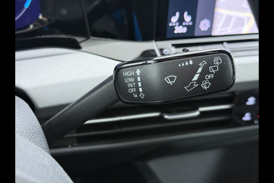 Volkswagen Golf 1.0 eTSI 111PK AUT-7 Nieuw Model Adap.Cruise Virtual Cockpit Apple Carplay Android APP-Connect Navi Ecc Pdc Life Stoel+Stuurverwarming Lmv Mirrorlink DAB Led Isofix Keyless mild hybride Complete Volkswagen Golf mild hybride!