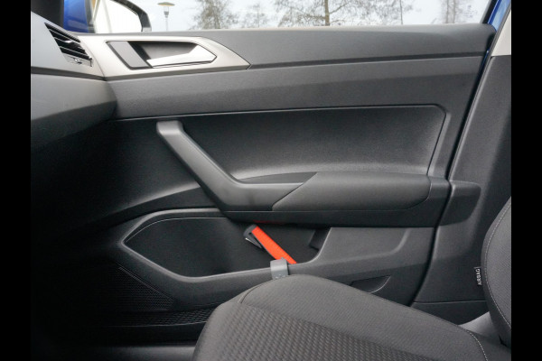 Volkswagen Polo 1.0 TSI Comfortline Business | Navigatie | DAB | Climate Control | Android/Apple Carplay