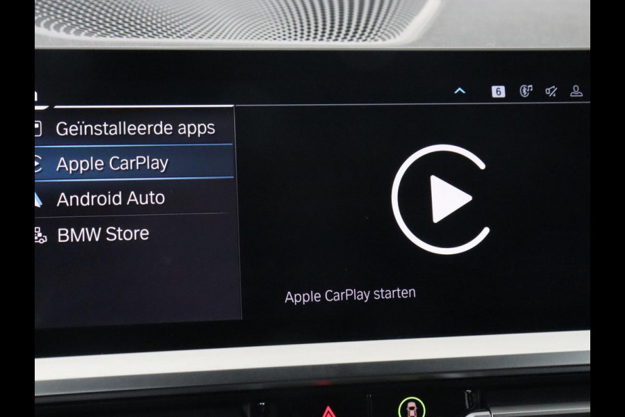 BMW 3-serie 330e M Sport | Leder | Stoelverwarming | Carplay | Sportstoelen | Laserlicht | Live Cockpit | Sfeerverlichting | Navigatie | Parkeerhulp | Climate control | Bluetooth | Cruise control
