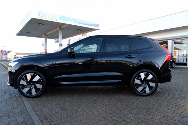 Volvo XC60 2.0 T6 Ultra Dark. AWD / PHEV Long range / Full Option / INCL. f