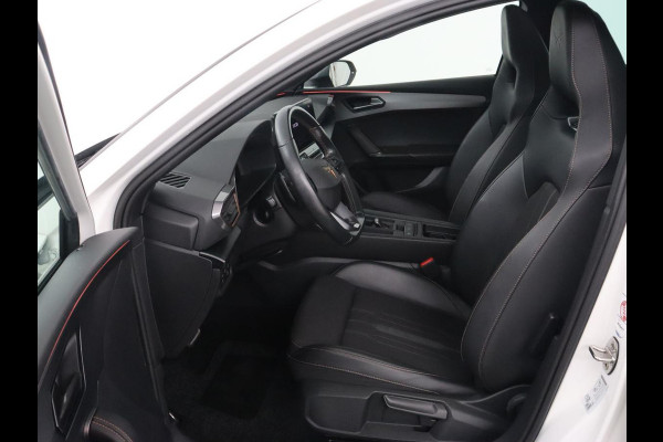 CUPRA Leon 1.4 eHybrid VZ | 245pk | Panoramadak | Stoelverwarming | Camera | Carplay | Adaptive cruise | Keyless | Navigatie | 19'' | Sportstoelen | Full LED | PHEV | Plug In