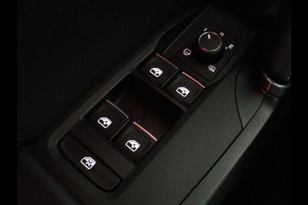 CUPRA Leon 1.4 eHybrid VZ | 245pk | Panoramadak | Stoelverwarming | Camera | Carplay | Adaptive cruise | Keyless | Navigatie | 19'' | Sportstoelen | Full LED | PHEV | Plug In