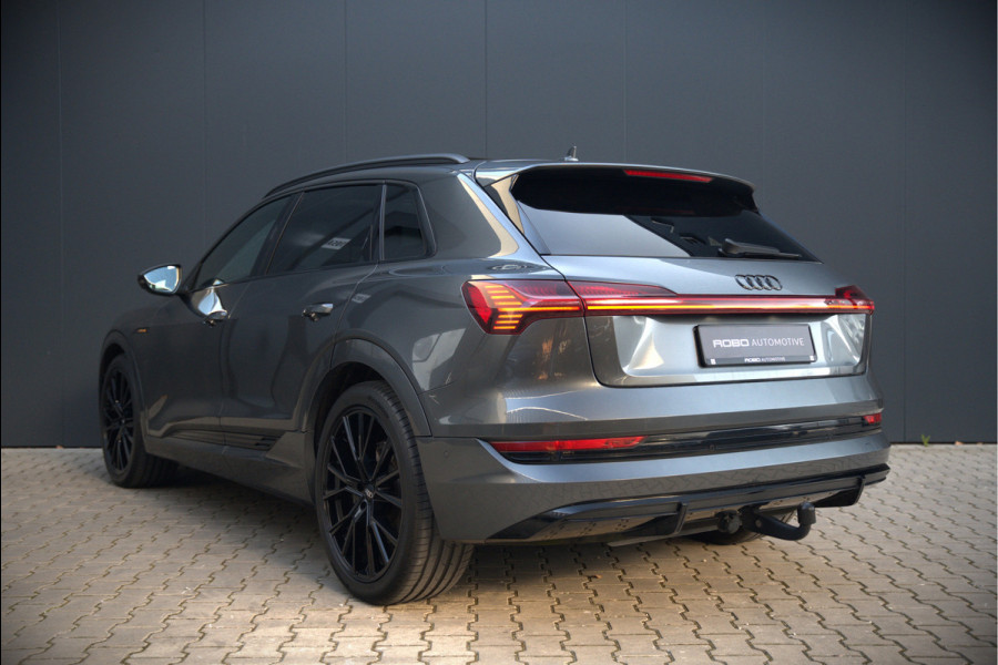 Audi e-tron 50 quattro S edition 71 kWh | S Line | Black Edition | Panoramadak | Memory Seats | Camera | Luchtvering | Adaptive Cruise Control | Trekhaak | Keyless | Matrix LED | Leder | Stoelverwarming | NAP | BTW