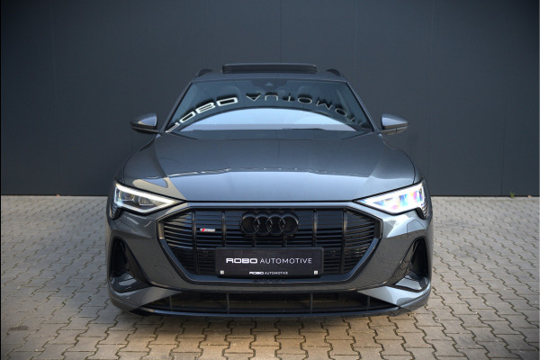 Audi e-tron 50 quattro S edition 71 kWh | S Line | Black Edition | Panoramadak | Memory Seats | Camera | Luchtvering | Adaptive Cruise Control | Trekhaak | Keyless | Matrix LED | Leder | Stoelverwarming | NAP | BTW