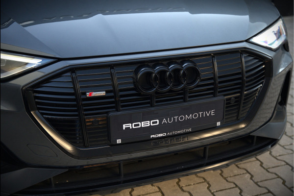 Audi e-tron 50 quattro S edition 71 kWh | S Line | Black Edition | Panoramadak | Memory Seats | Camera | Luchtvering | Adaptive Cruise Control | Trekhaak | Keyless | Matrix LED | Leder | Stoelverwarming | NAP | BTW