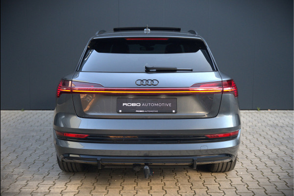 Audi e-tron 50 quattro S edition 71 kWh | S Line | Black Edition | Panoramadak | Memory Seats | Camera | Luchtvering | Adaptive Cruise Control | Trekhaak | Keyless | Matrix LED | Leder | Stoelverwarming | NAP | BTW