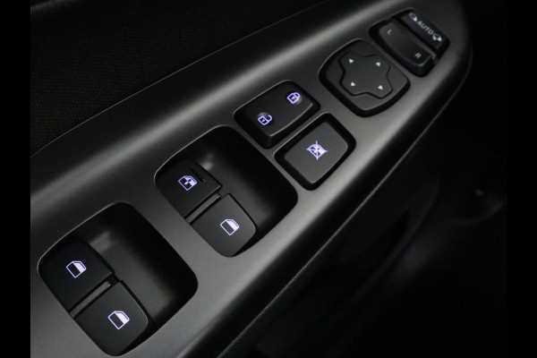 Hyundai Kona 1.6 GDI HEV Fashion | Head-Up | Trekhaak | Adaptive cruise | Camera | Carplay | Keyless | Dodehoek detectie | Climate control | Bluetooth