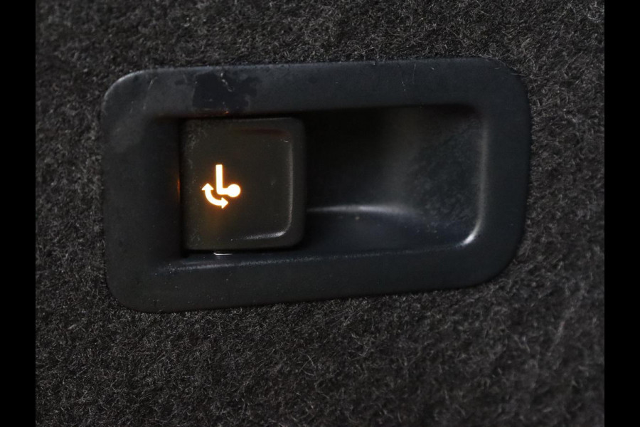 CUPRA Formentor 1.4 eHybrid VZ | 245pk | Trekhaak | Leder | Stoelverwarming | Camera | Carplay | Adaptive cruise | Memory | Keyless | 19'' | Full LED | Sportstoelen | PHEV | Plug In