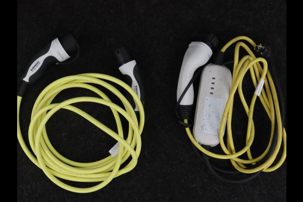 CUPRA Formentor 1.4 eHybrid VZ | 245pk | Trekhaak | Leder | Stoelverwarming | Camera | Carplay | Adaptive cruise | Memory | Keyless | 19'' | Full LED | Sportstoelen | PHEV | Plug In