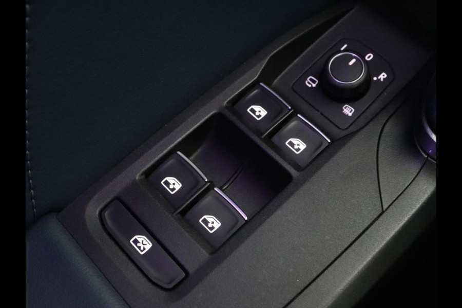 CUPRA Formentor 1.4 eHybrid VZ | 245pk | Trekhaak | Leder | Stoelverwarming | Camera | Carplay | Adaptive cruise | Memory | Keyless | 19'' | Full LED | Sportstoelen | PHEV | Plug In