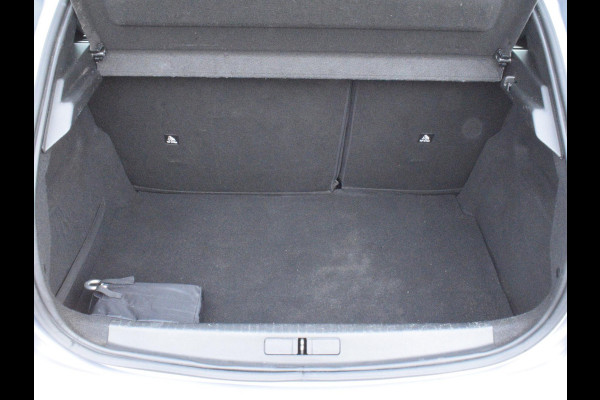 Peugeot 208 1.2 PureTech Active CRUISECONTROL | NAVI & CARPLAY | AIRCO |