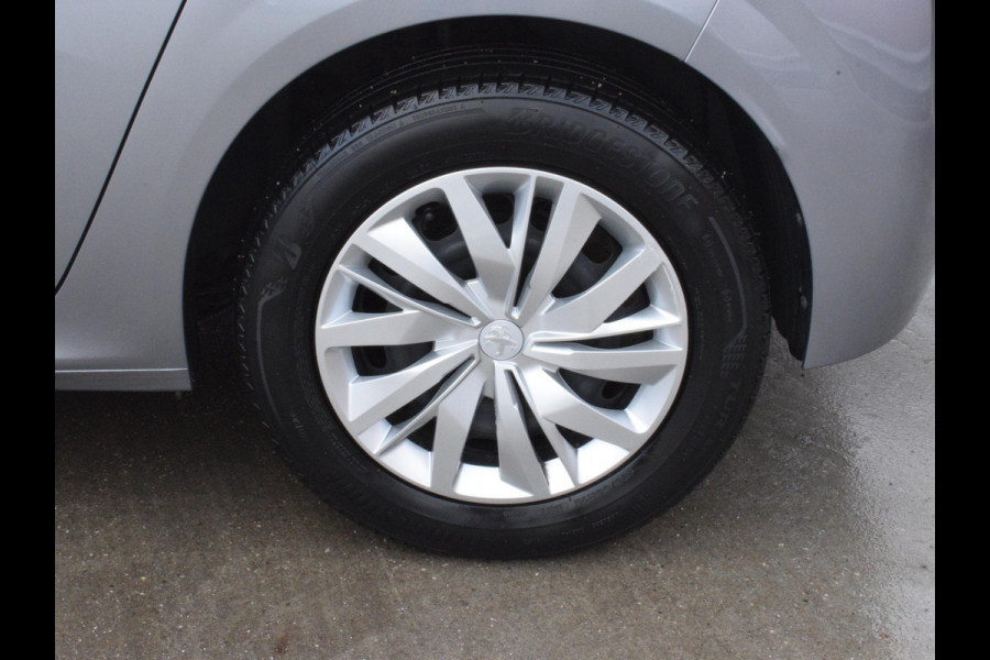 Peugeot 208 1.2 PureTech Active CRUISECONTROL | NAVI & CARPLAY | AIRCO |