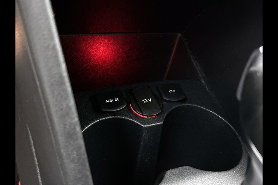 Volkswagen Polo 1.8 TSI GTI | 192PK | PANO | STOELVERW |ALCANTARA | AUTOMAAT | AIRCO | GOED ONDERHOUD |