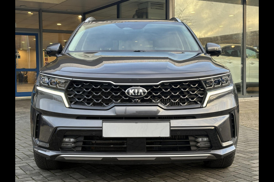 Kia Sorento 1.6 T-GDI Plug-in Hybrid 4WD ExecutiveLine 7p. | Afneembare trekhaak | Panoramadak | Stoel Ventilatie & Verwarming |