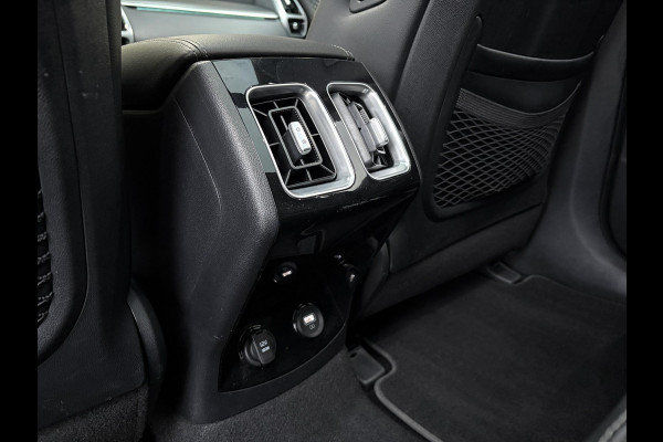 Kia Sorento 1.6 T-GDI Plug-in Hybrid 4WD ExecutiveLine 7p. | Afneembare trekhaak | Panoramadak | Stoel Ventilatie & Verwarming |